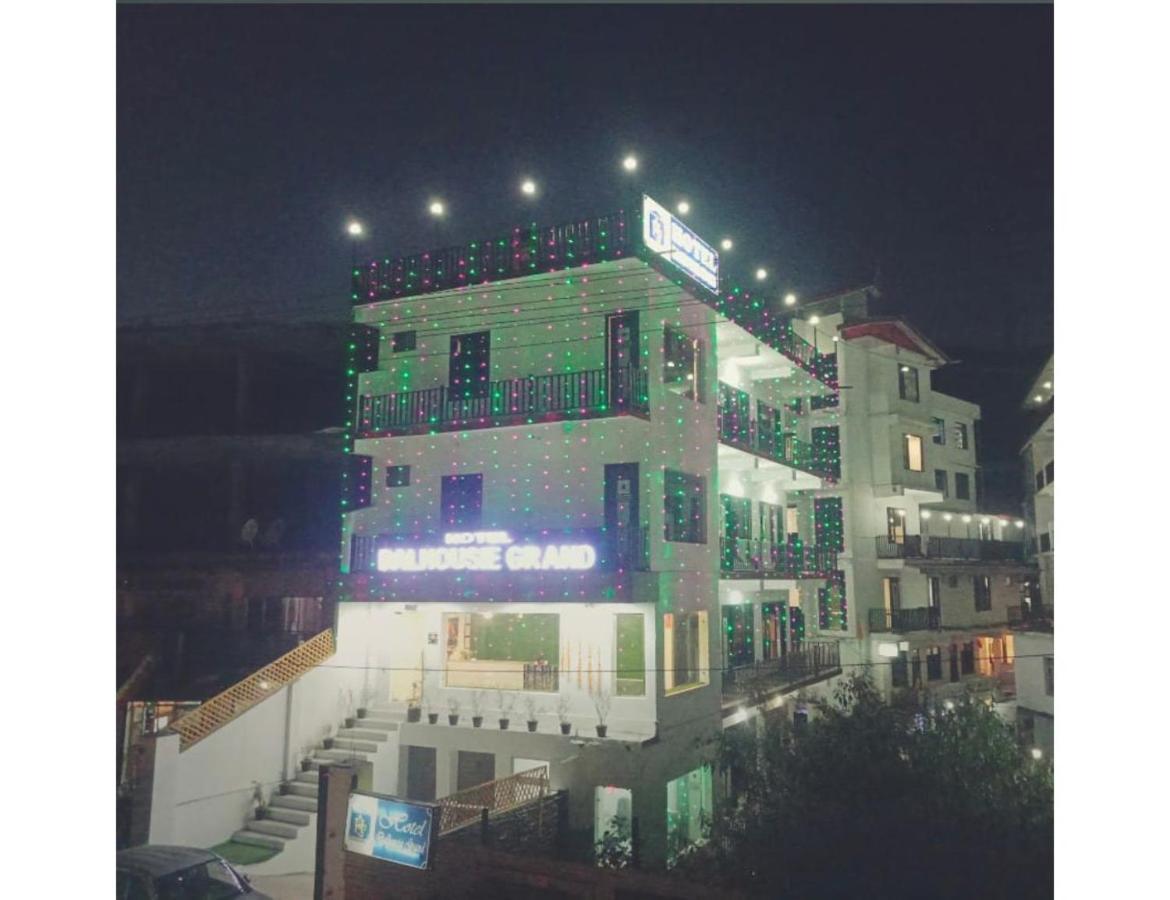 Hotel Dalhousie Grand Banikhet Ngoại thất bức ảnh