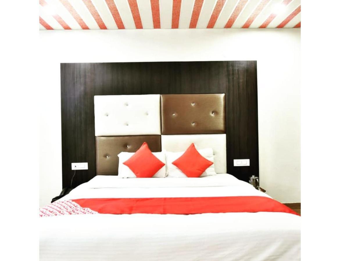 Hotel Dalhousie Grand Banikhet Ngoại thất bức ảnh