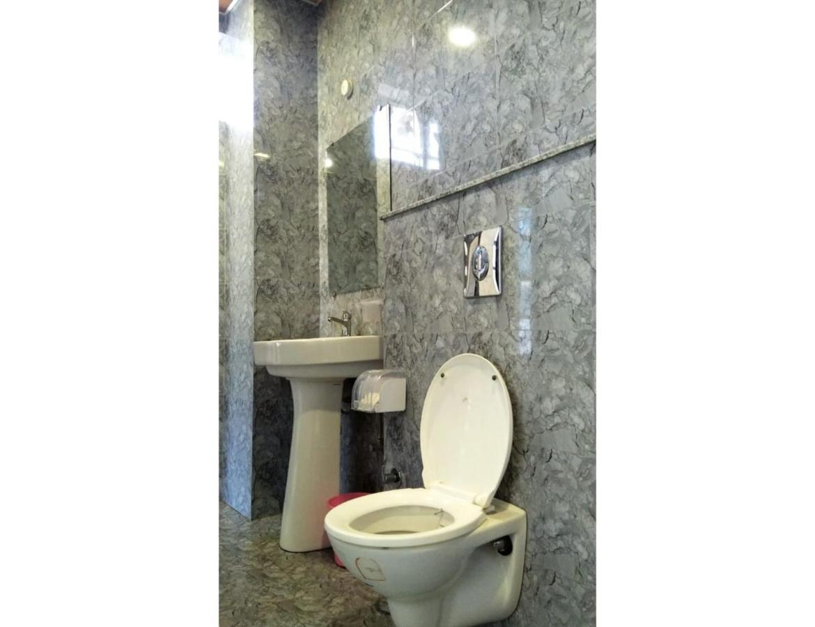 Hotel Dalhousie Grand Banikhet Ngoại thất bức ảnh